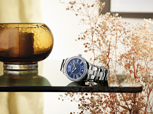 https://www.frederique-constant.com.cn/wp-content/uploads/2020/06/202208096-2.jpg