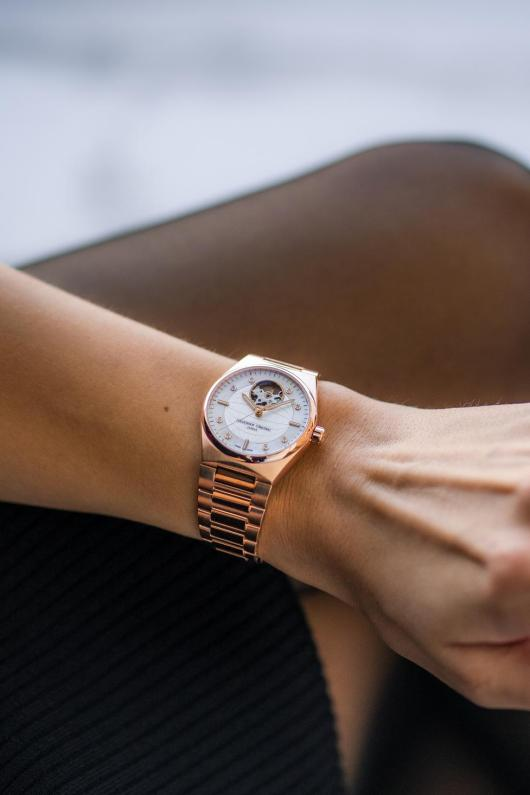 https://www.frederique-constant.com.cn/wp-content/uploads/2023/06/FC-310MPWD2NH4B-1.png